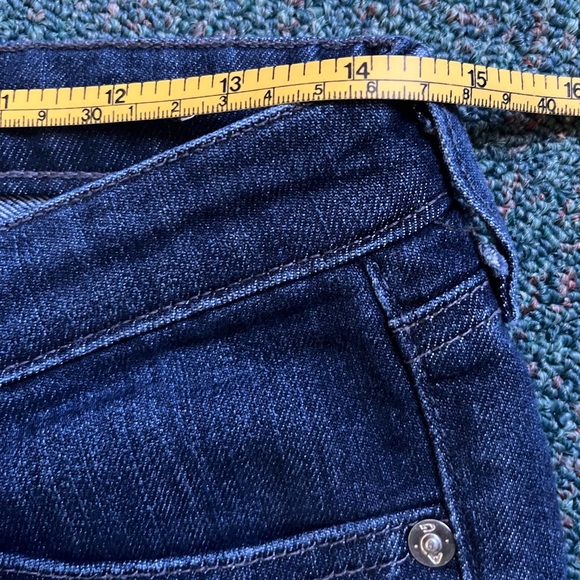 AG Adriano Goldschmied The Stilt Cigarette Jean, Size 28R US - Picture 8 of 16